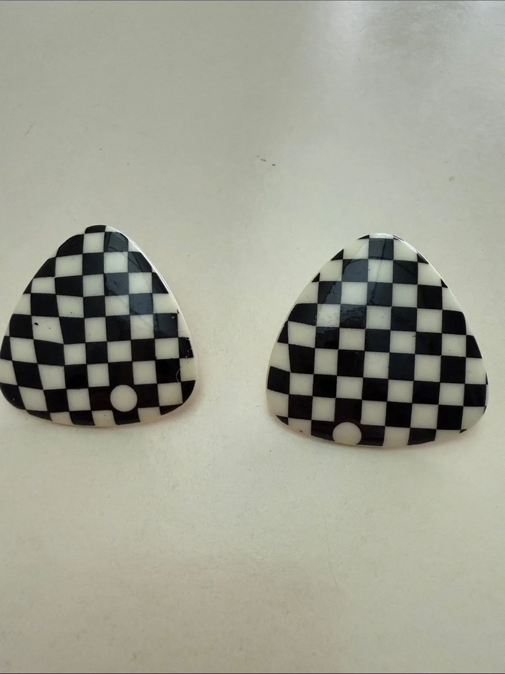 Kids Black & White Checker Triangle Stud Earrings - Unbranded